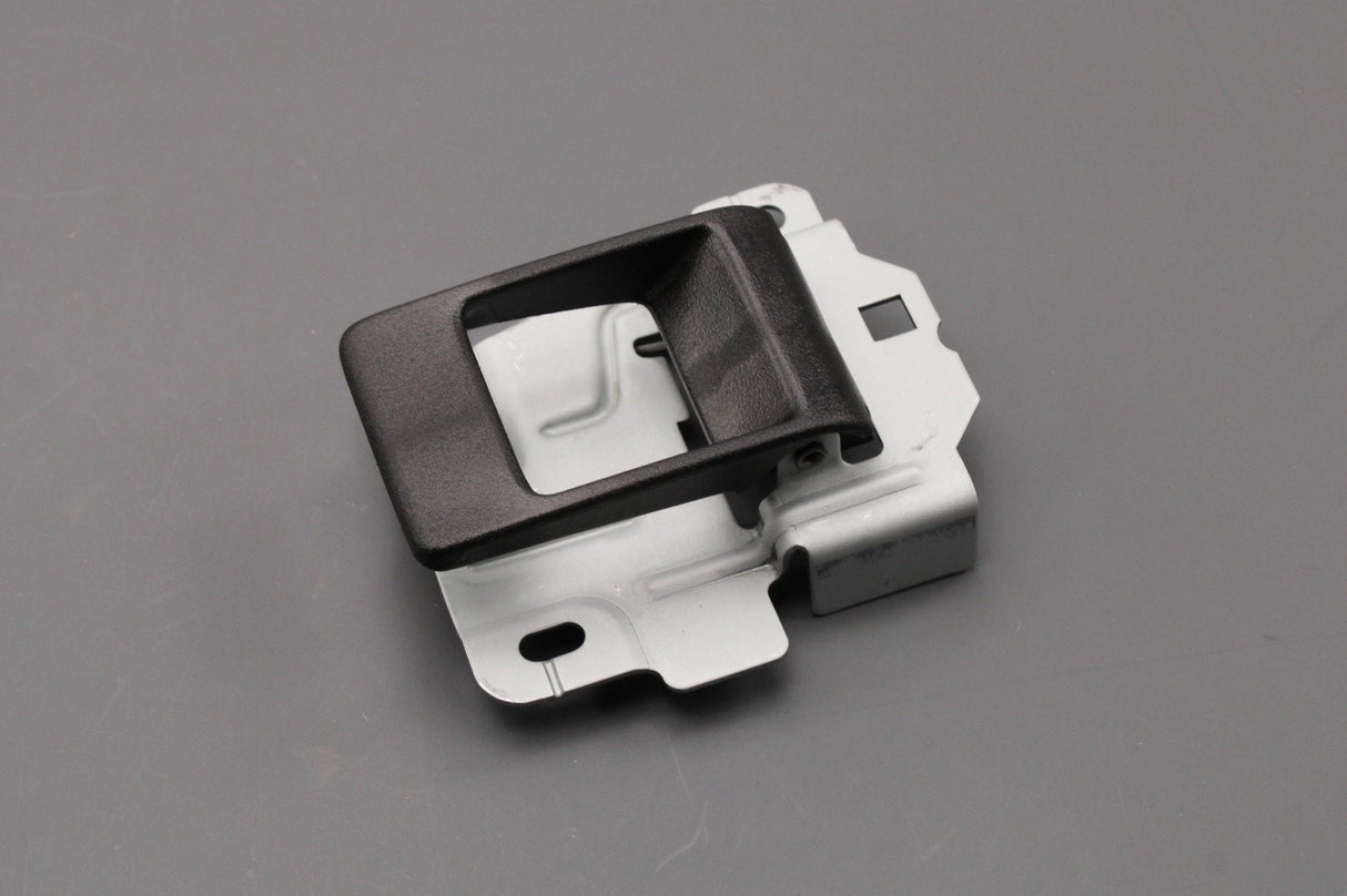 Land Rover Defender 1987-2016 inner door handle assembly DBP5840PMA