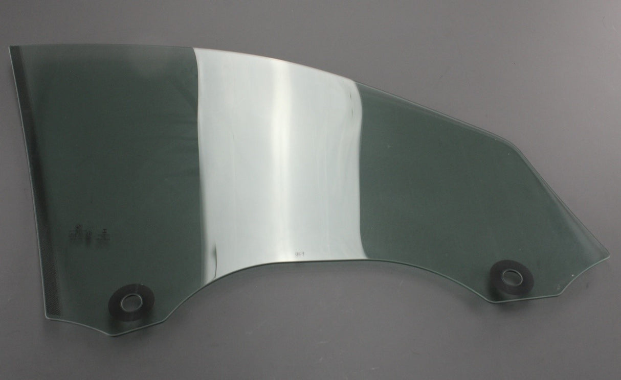 BMW F36 Gran Coupe 14-19 front door side window glass (left) 51337309733