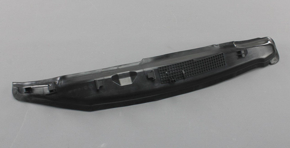 VW Golf MK7 MK7.5 2013-2019 front wing insulation (right) 5G0821112C