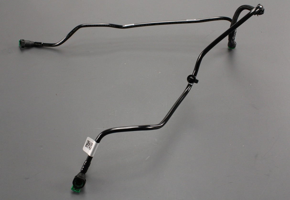 Land Rover Discovery Sport 15-on PHEV hybrid breather pipe LR135607