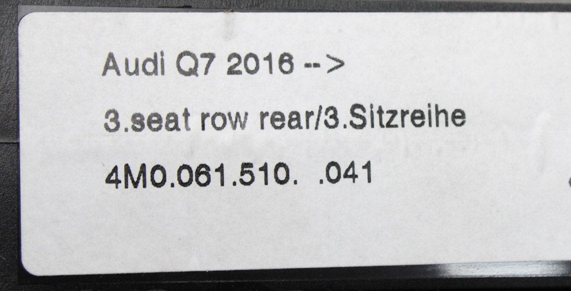 Audi Q7 16-on all-weather rubber floor mats (3rd seat row) 4M0061510 041