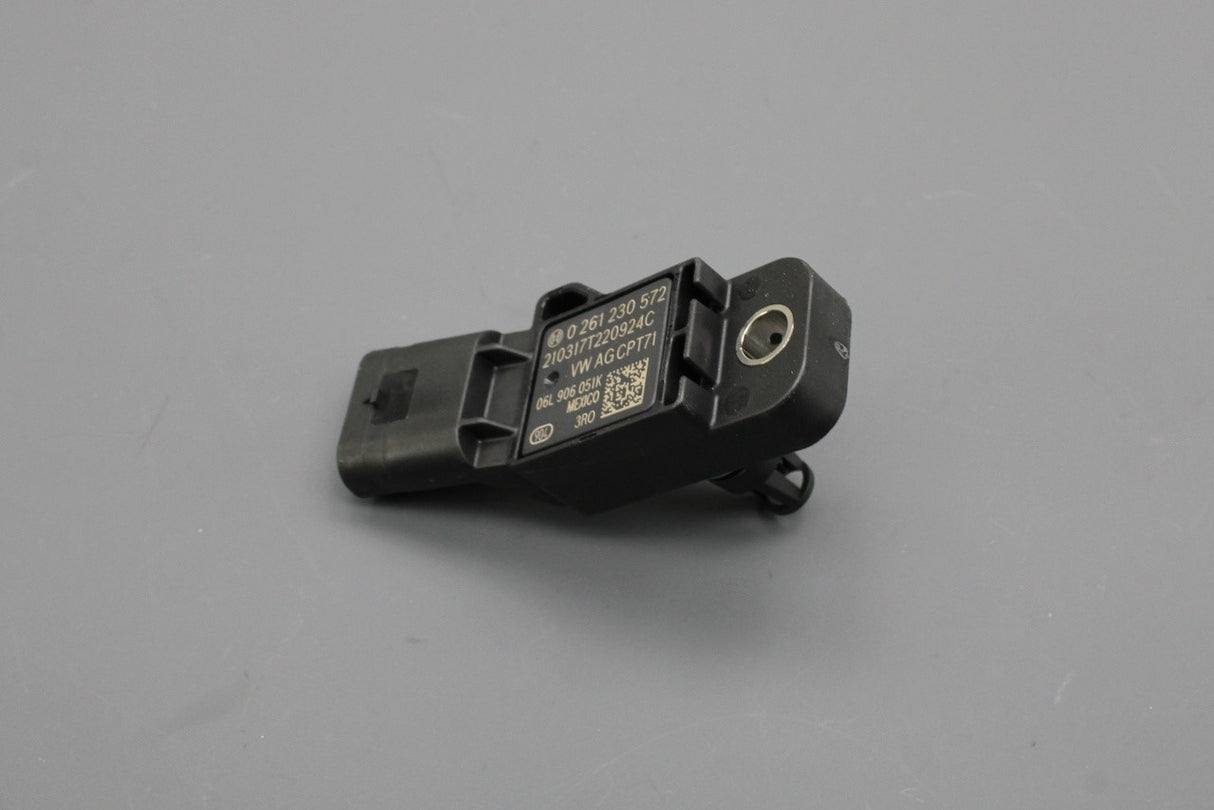 VW Audi Skoda SEAT CUPRA 2.0 2.5 TSI intake manifold sensor 06L906051K
