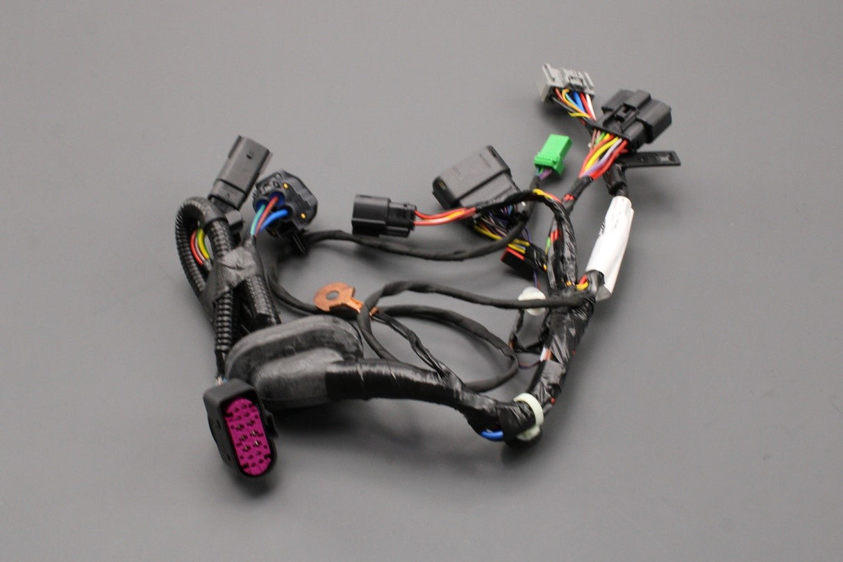 Land Rover Defender 90 2020-on deployable towbar wiring harness LR137796