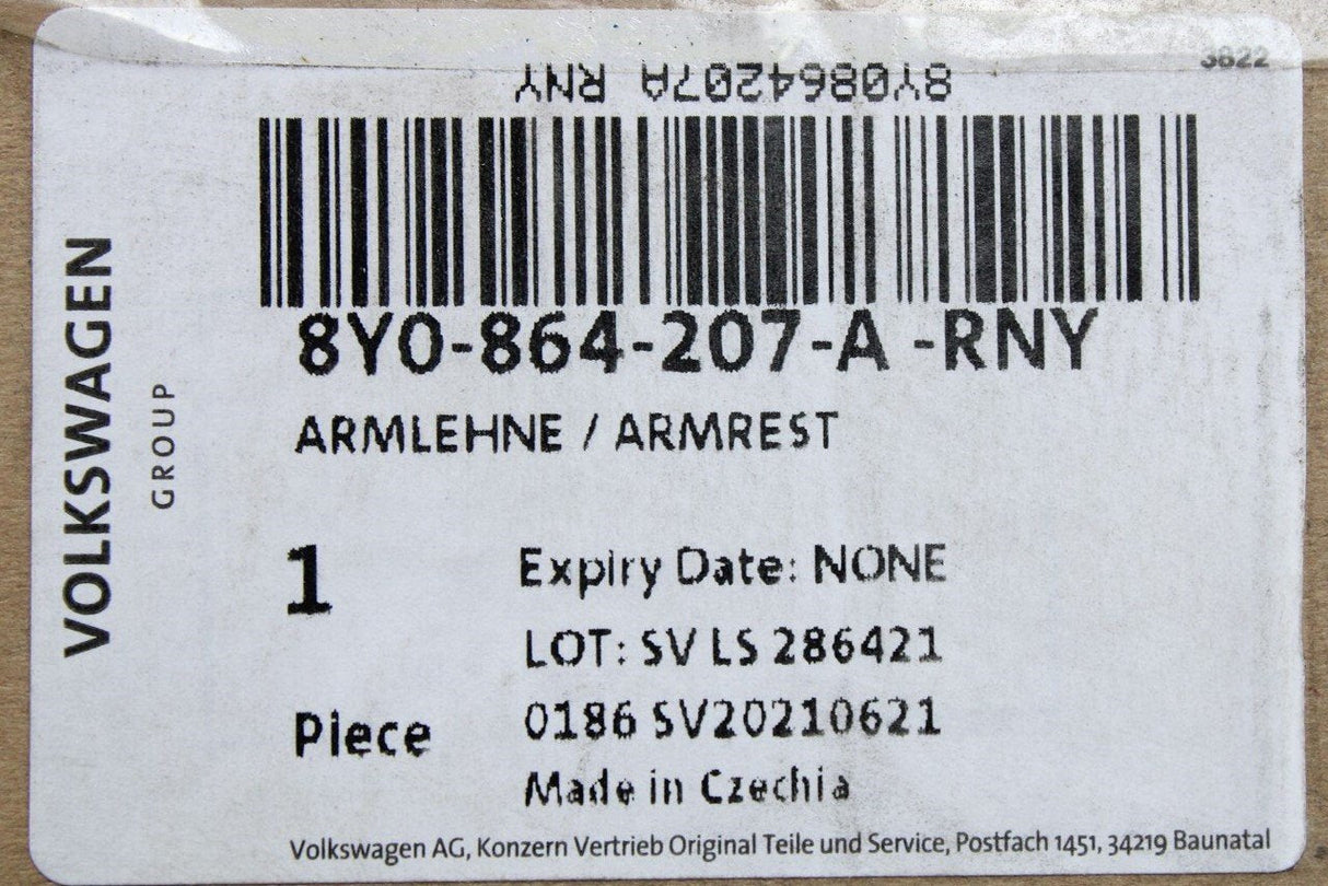 Audi A3 2020-on centre leatherette armrest lid (black) 8Y0864207A RNY