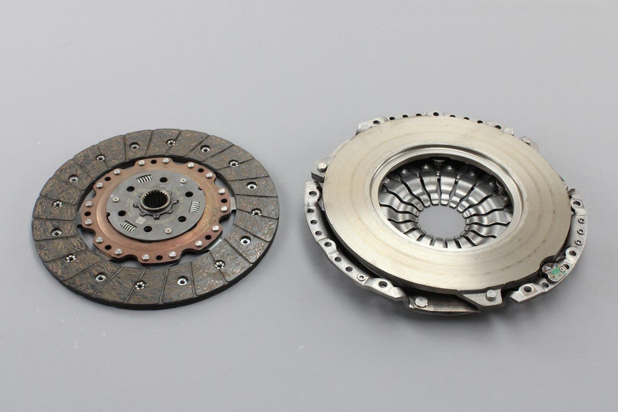 VW Golf MK7.5 Audi TT Skoda Octavia 2.0 TFSI Clutch kit SACHS 06K141015M