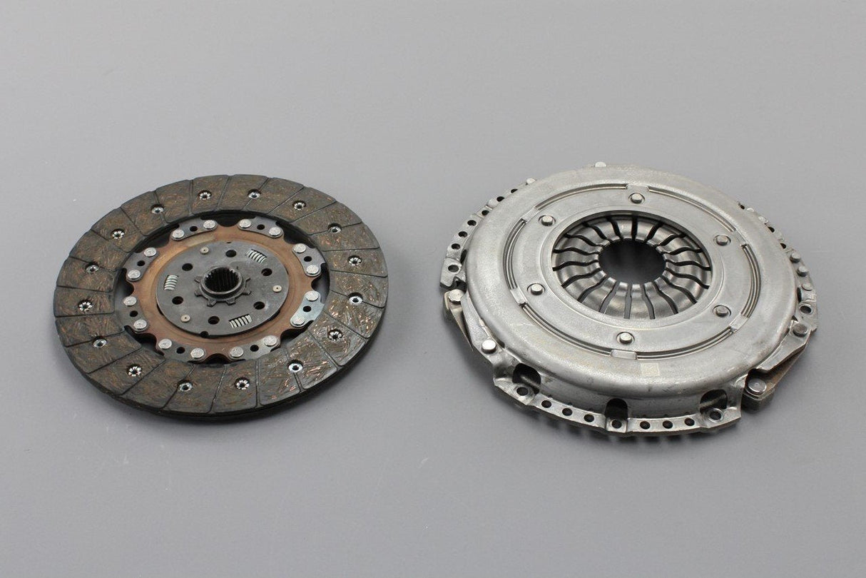 VW Golf MK7.5 Audi TT Skoda Octavia 2.0 TFSI Clutch kit SACHS 06K141015M