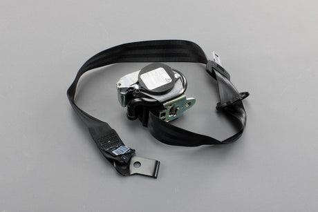 Audi A3 S3 RS3 8P Sportback 04-13 seat belt (front left) 8P4857705G V04