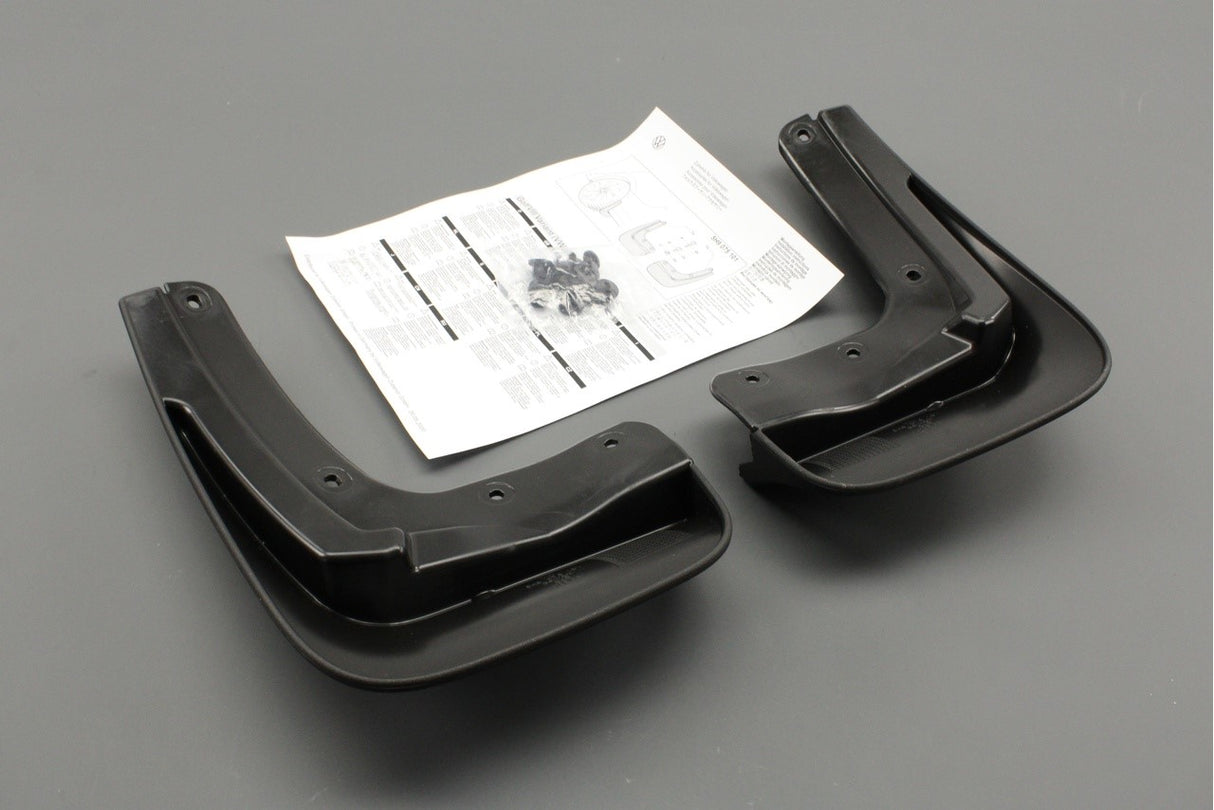 VW Golf Estate MK8 2020-on accessory mud flaps (rear) 5H9075101
