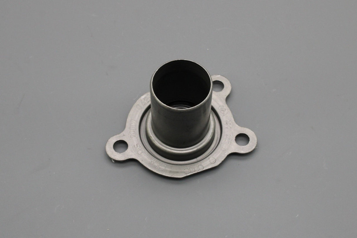 VW Golf Audi Skoda SEAT clutch release bearing guide sleeve 02A141180A