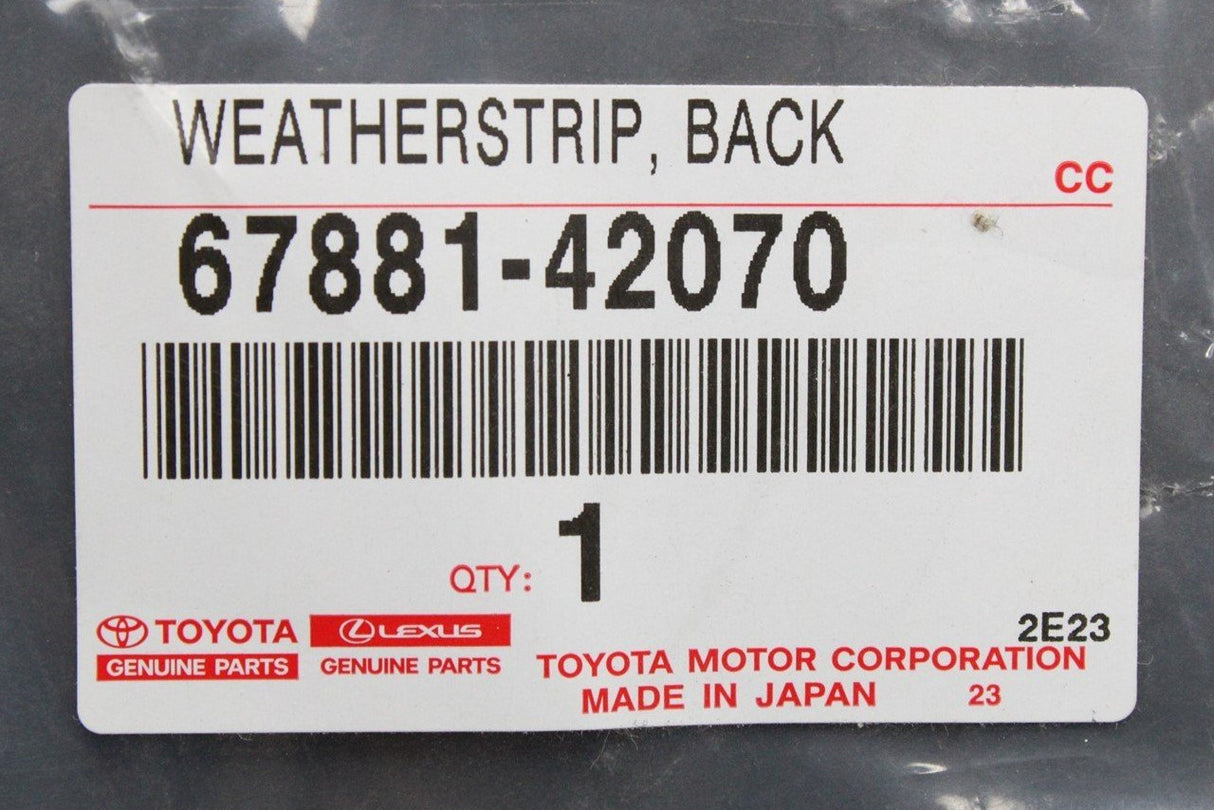 Toyota RAV4 2018-on boot lid weather strip seal (rear) 67881-42070