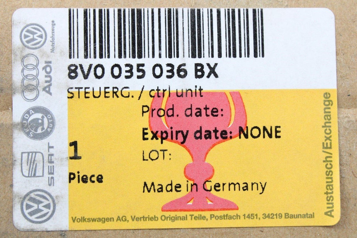 Audi A3 8V 13-16 dashboard control unit central computer MMI 8V0035036BX