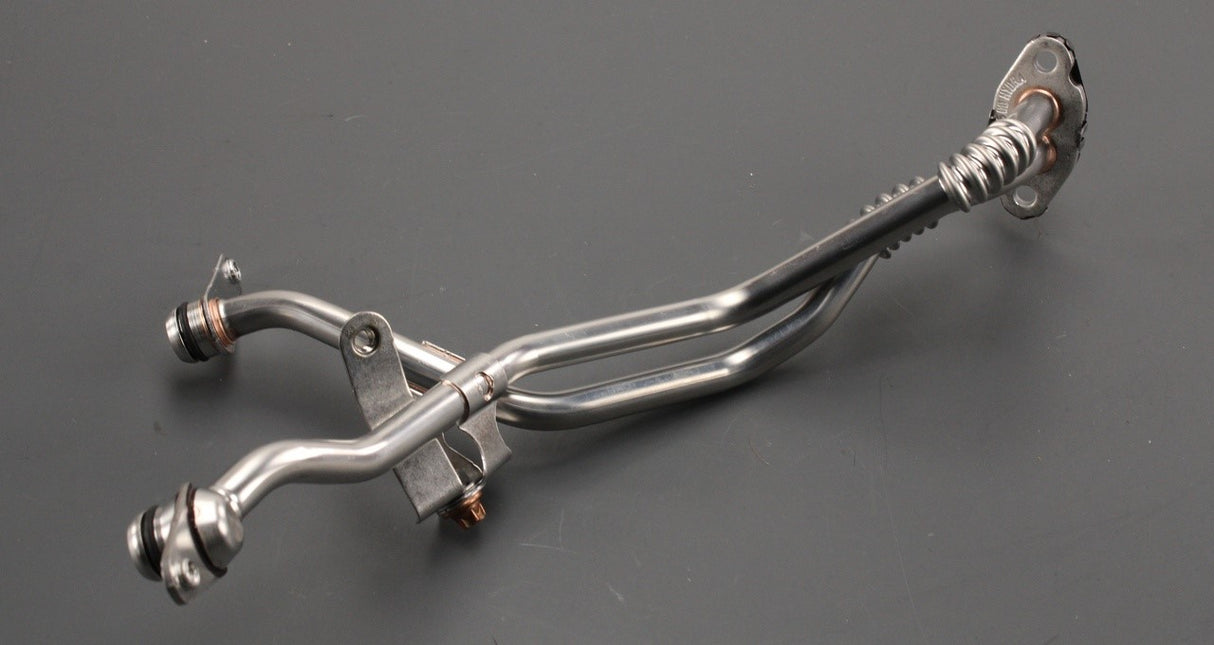 Mercedes-Benz engine oil return line A654180350064