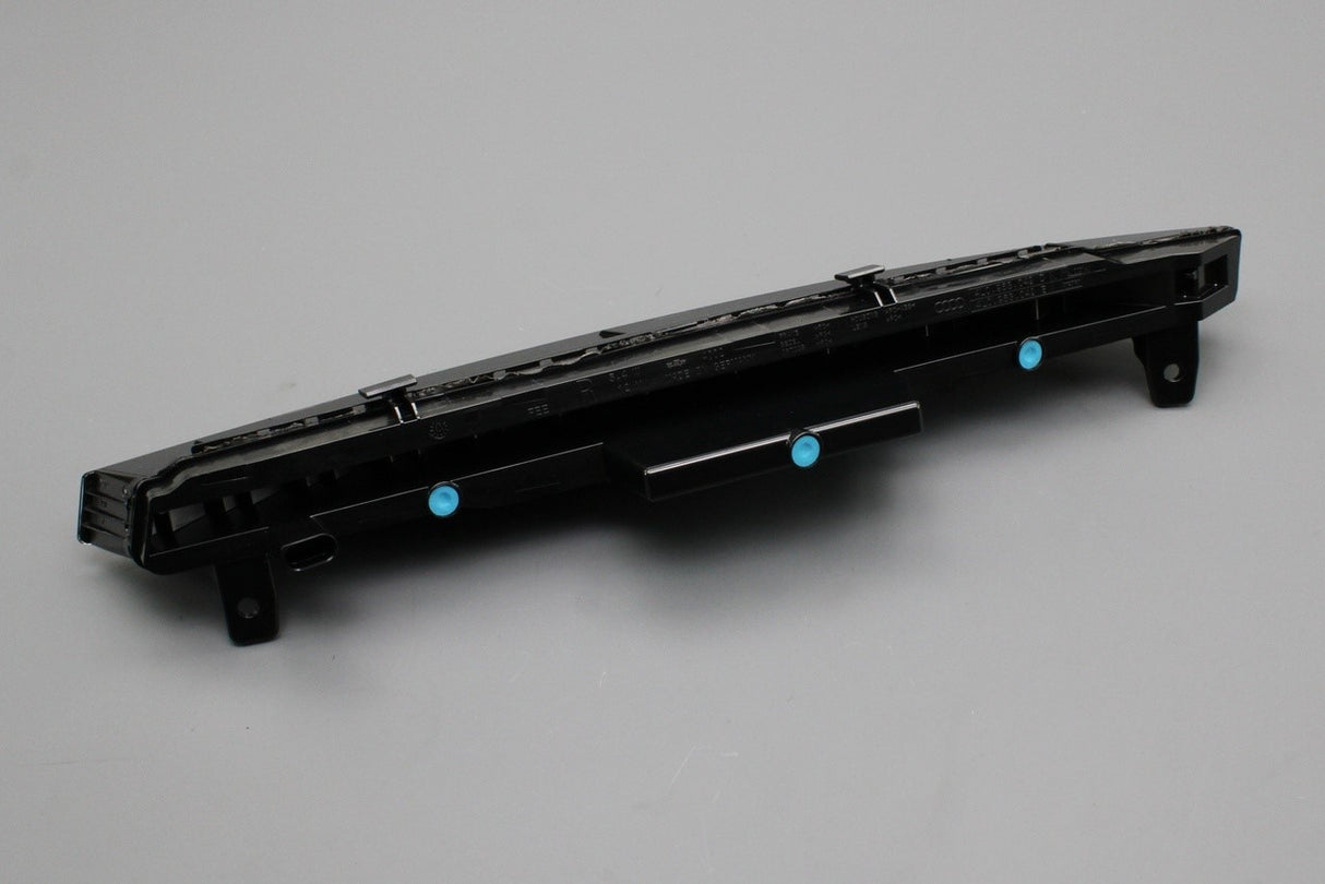 Audi Q7 2010-2015 LED turn signal indicator (front right) 4L0953042D