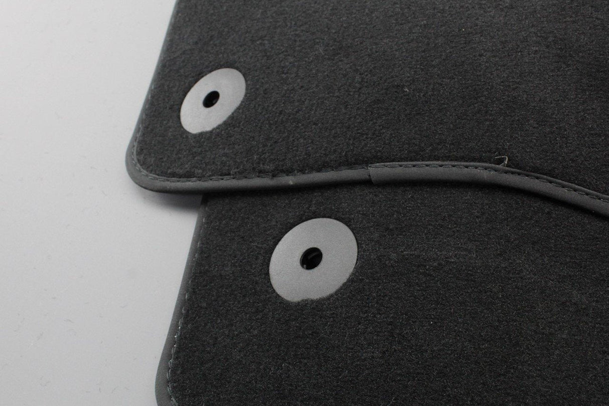 SEAT Leon 1P 2006-2013 front & rear carpet floor mats set 1P2863011LOE