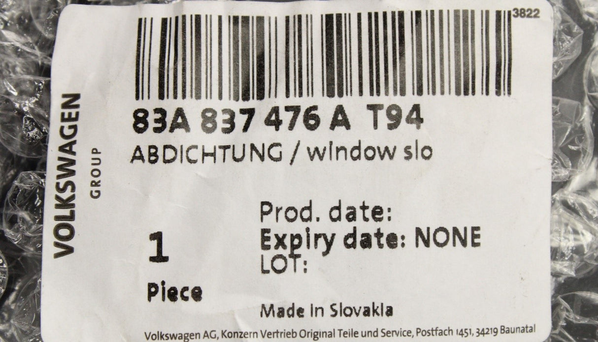 Audi Q3 2019-on outer window aperture seal (front right) 83A837476A T94