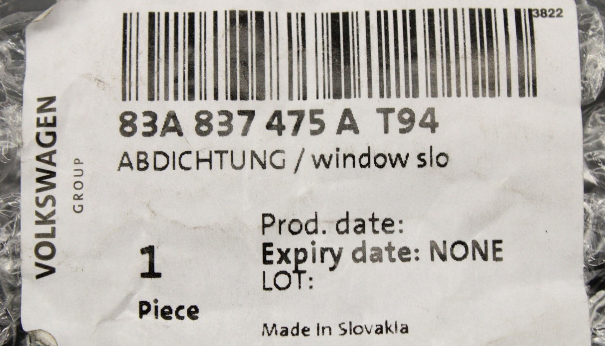 Audi Q3 2019-on outer window aperture seal (front left) 83A837475A T94