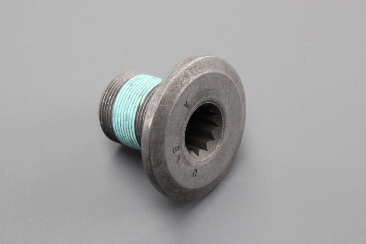 VW Audi socket head bolt with inner multipoint head WHT007671A