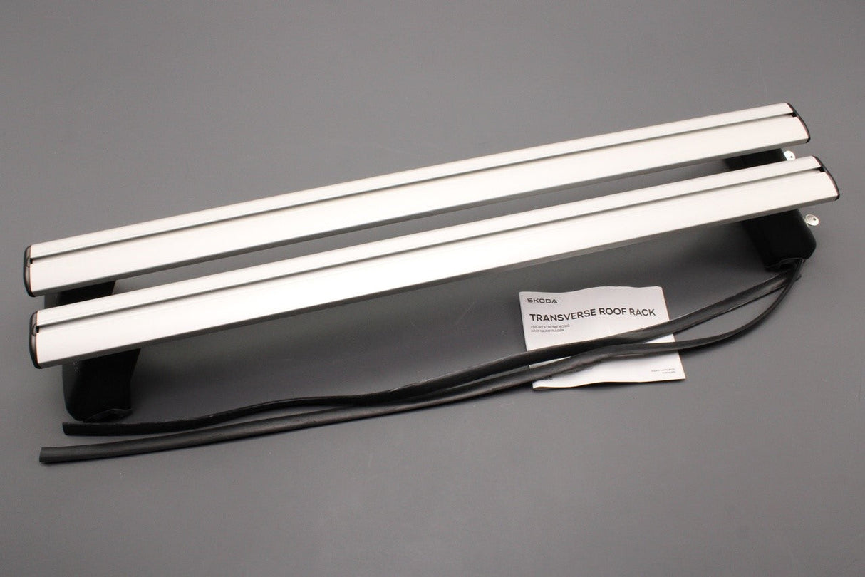 Skoda Superb Estate 2024-on accessory roof bars 3P0071151