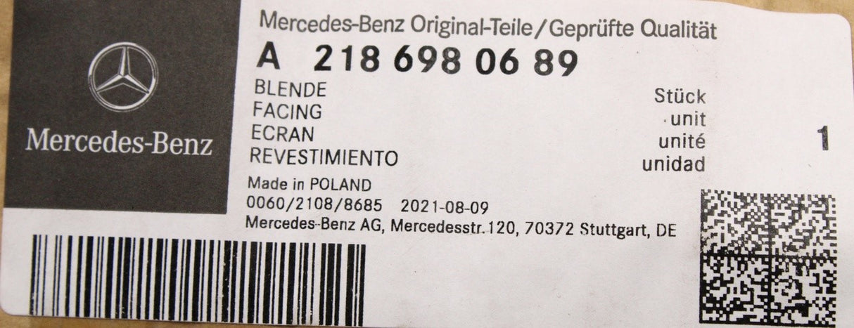 Mercedes-Benz CLS C218 rear fog light lens trim A2186980689