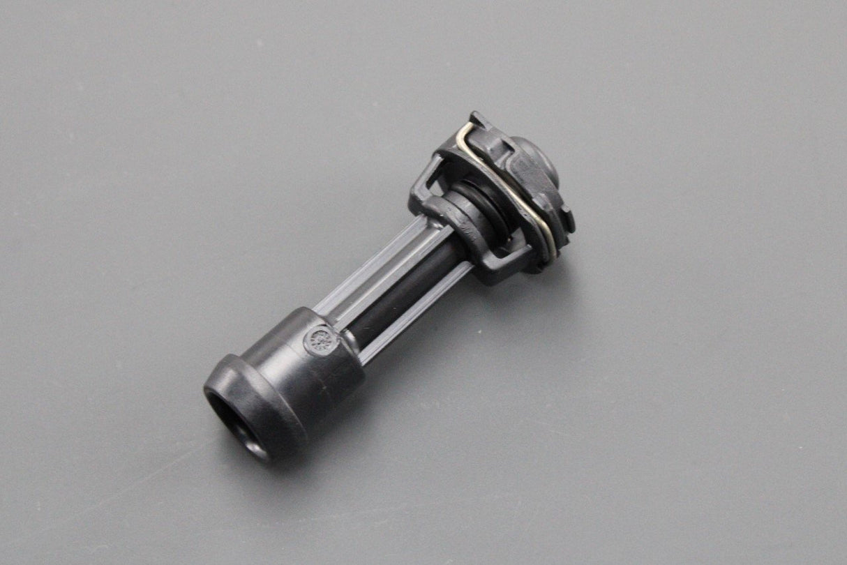 Audi A4 A5 RS4 2016-on coolant system quick acting coupling 8W0122293DL