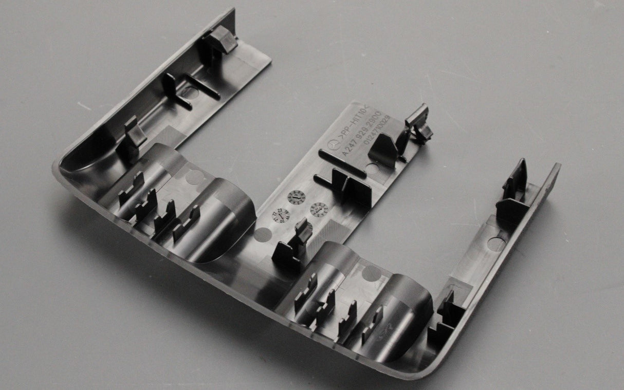 Mercedes-Benz H247 GLB rear seat bench guide rail cover A24792929009051