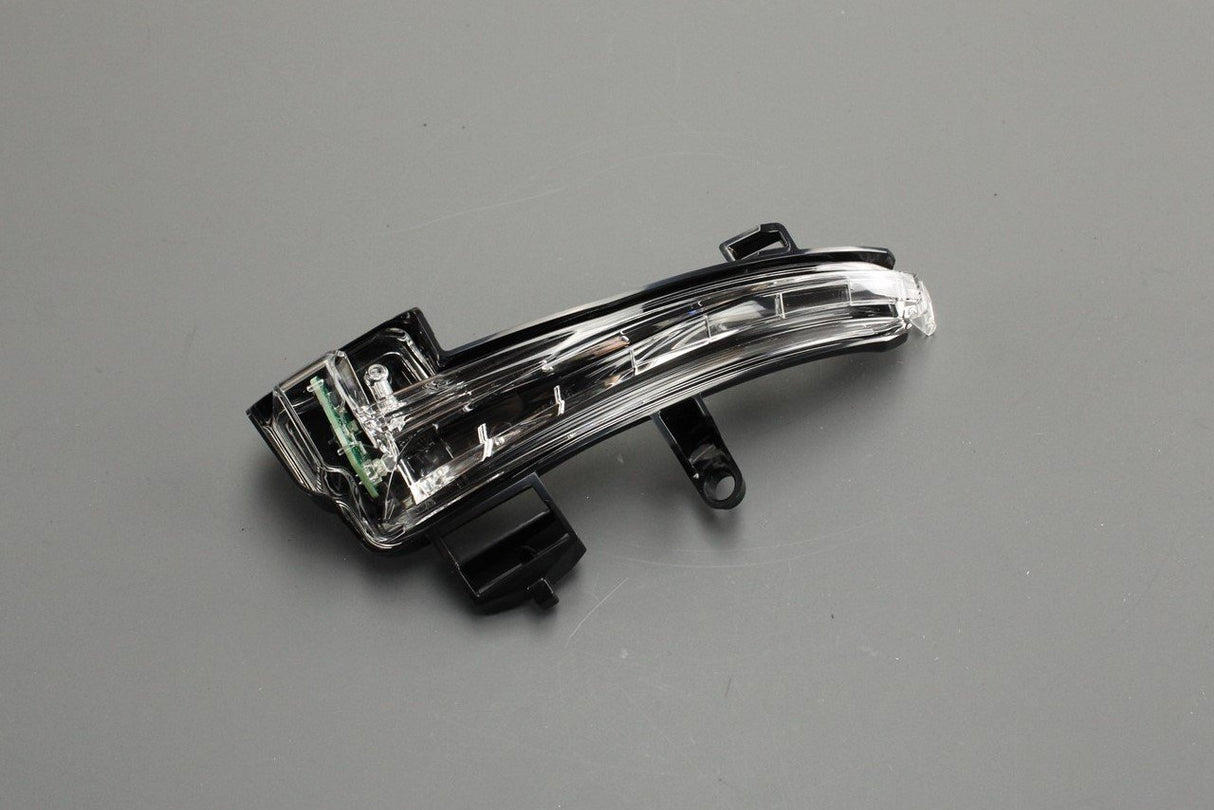 Skoda Superb 2015-on wing mirror turn signal indicator (left) 3V0949101