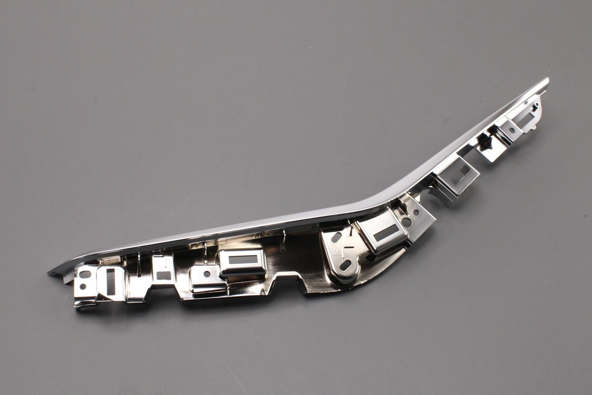 Jaguar F-Pace 2016-on rear door card interior trim (right) T4A40752