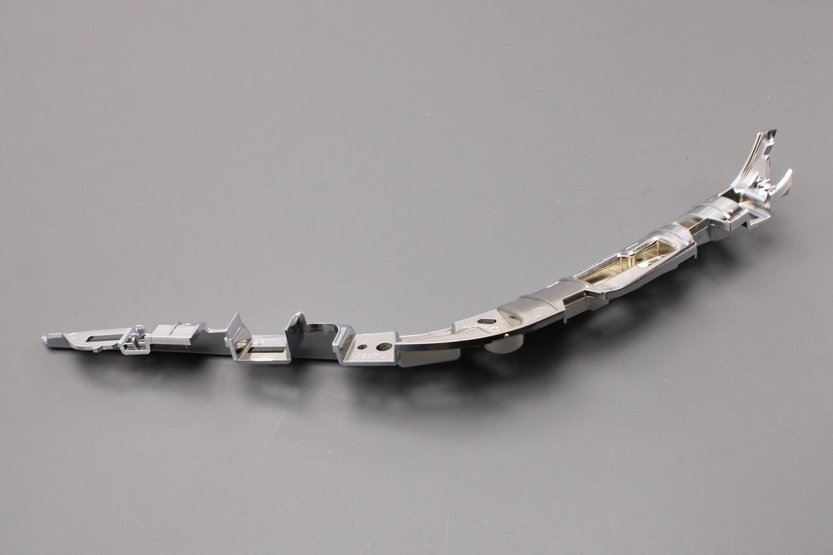 Jaguar F-Pace 2016-on rear door card interior trim (right) T4A40752