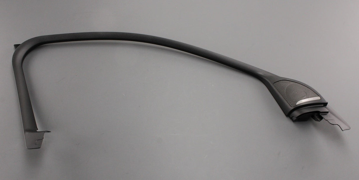 BMW X2 F39 2017-2020 front door window frame trim (left) 51339484167