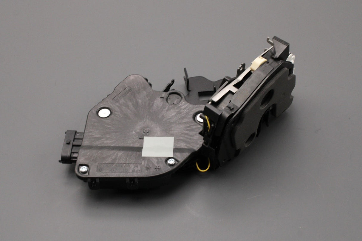 Land Rover Discovery 5 Range Rover 13-on front door lock (left) LR078730