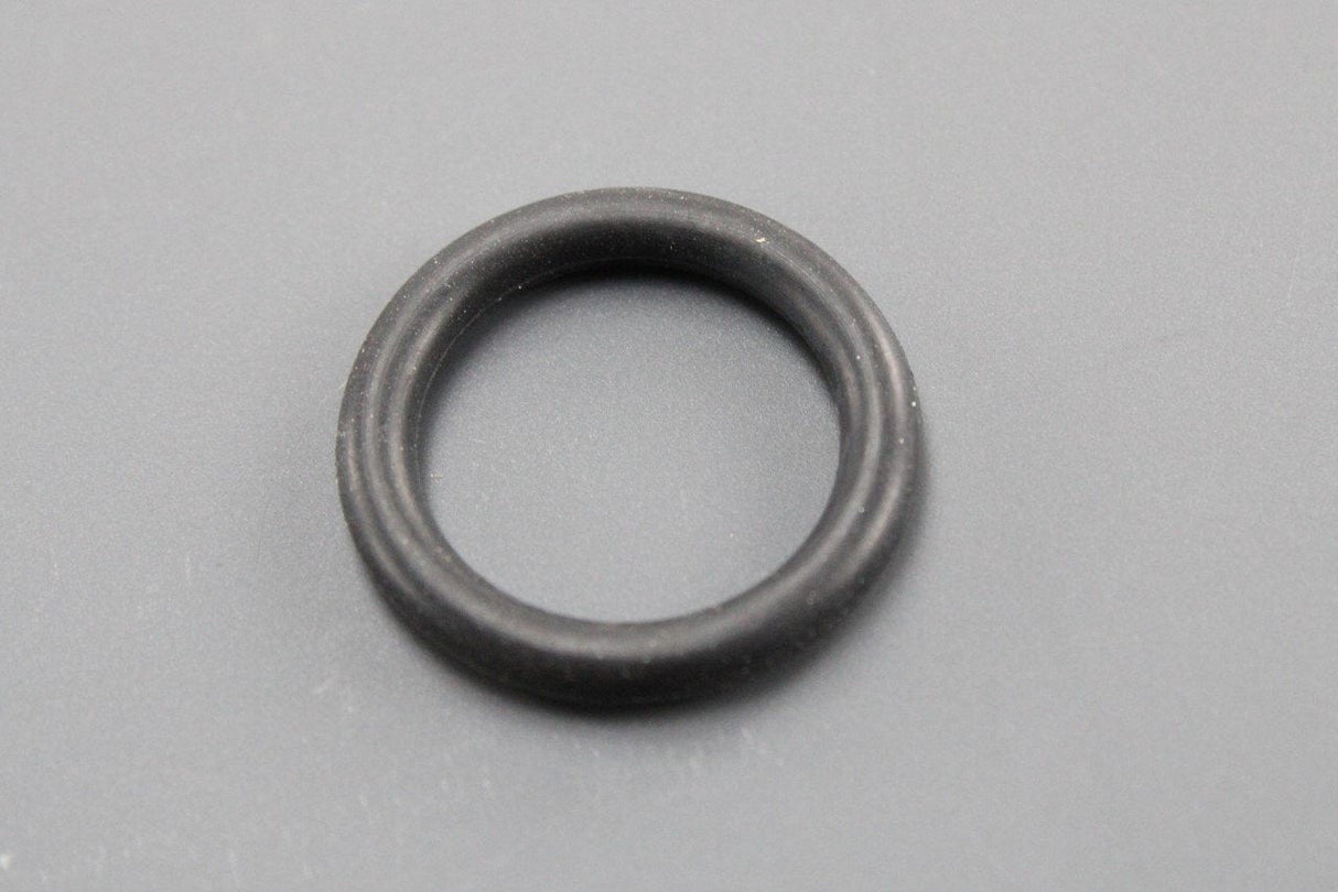 VW Golf T5 T6 Audi A3 A6 Q5 Skoda SEAT oil cooler union o-ring WHT002001