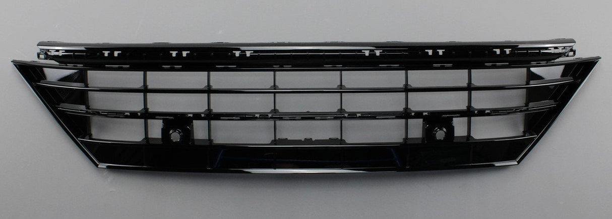 VW Tiguan 2016-on front lower bumper centre grille black 5NA853677H 041
