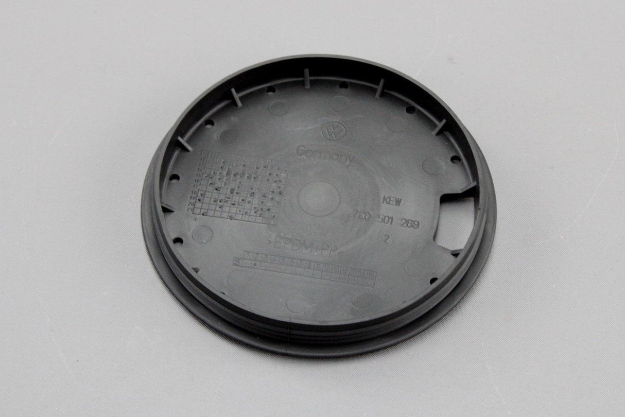 VW Transporter T5 T6 rear control arm wheel bearing cover cap 7E0501269