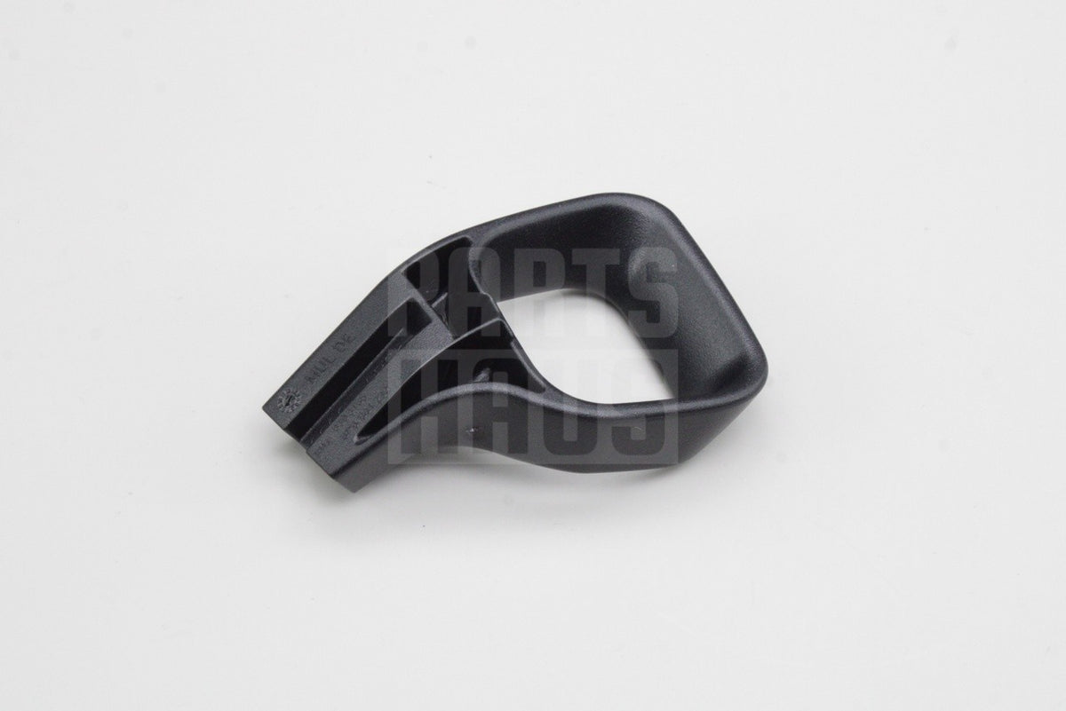 Audi A3 S3 RS3 8P TT TTRS R8 right front seat slide handle 8P0881232 9B9