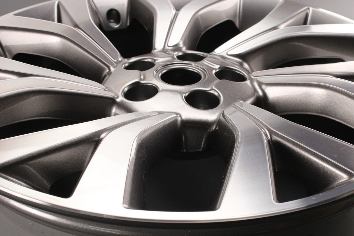 Range Rover 2013-2022 single flute style alloy wheel (21") LR098798