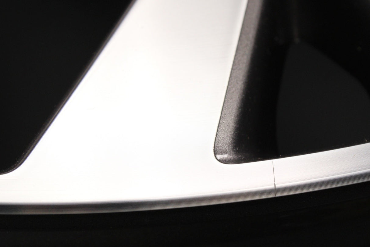 Range Rover 2013-2022 single flute style alloy wheel (21") LR098798