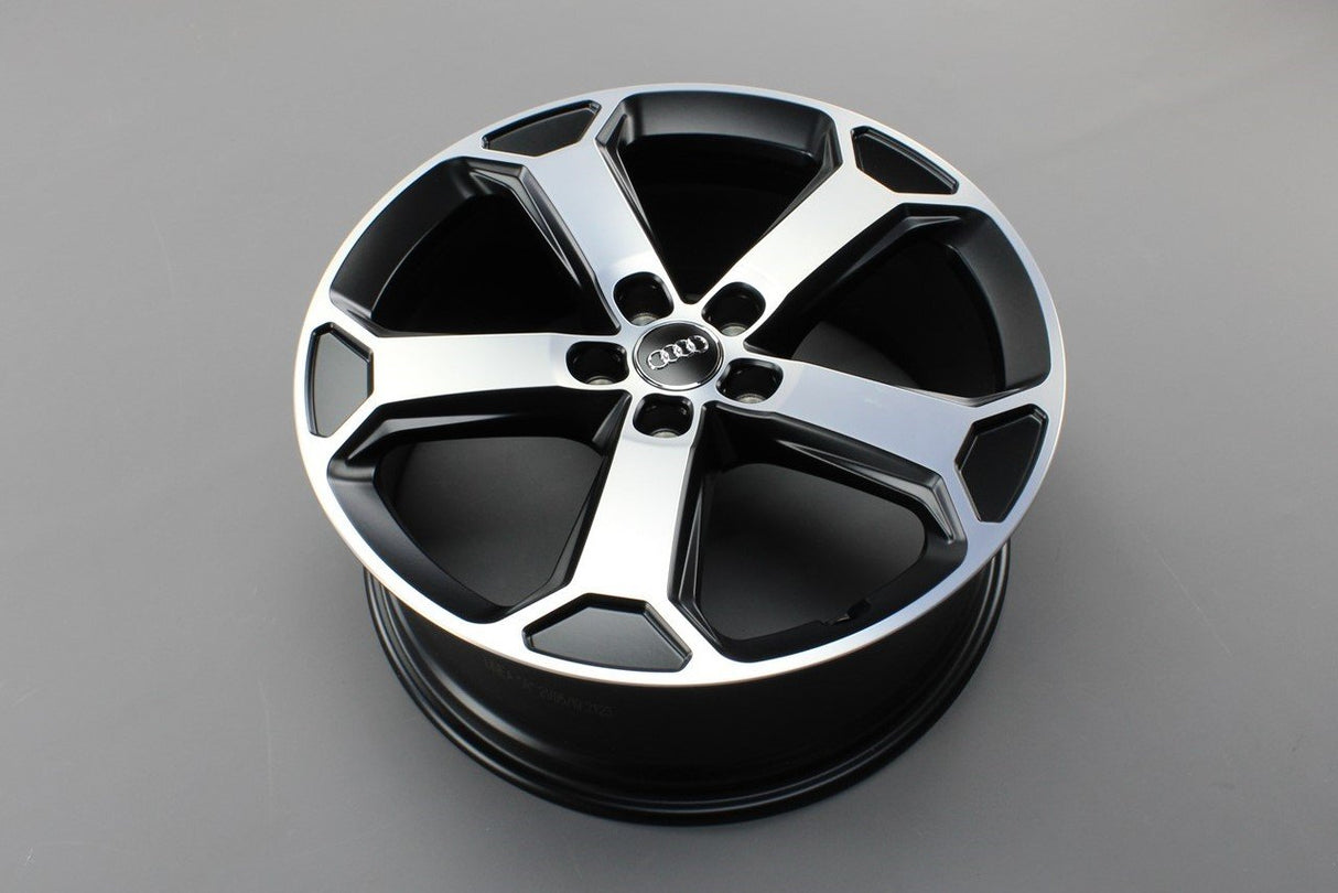 Audi Q2 2017-on Latus 5-spoke accessory alloy wheel 19x8J 81A071499 LT7