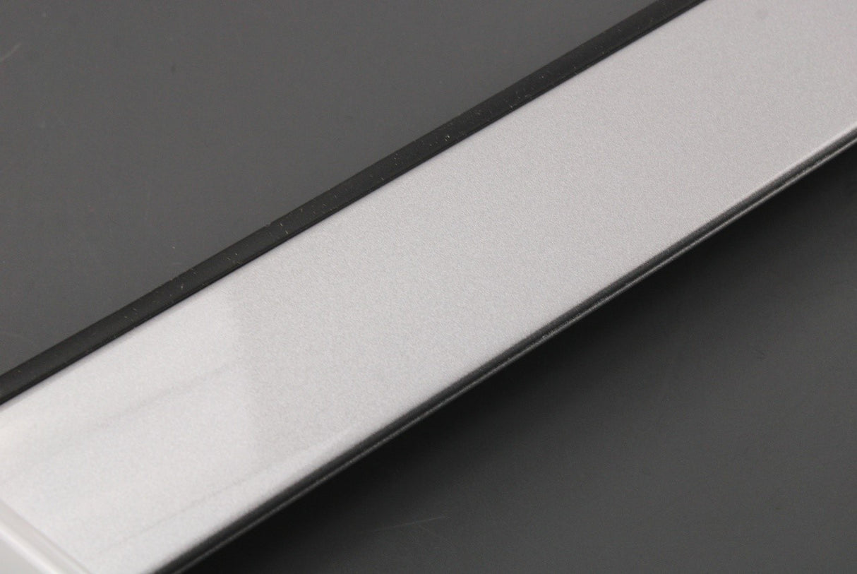 Land Rover Discovery Sport 2015-on roof rails trim (silver)  VPLCR0135