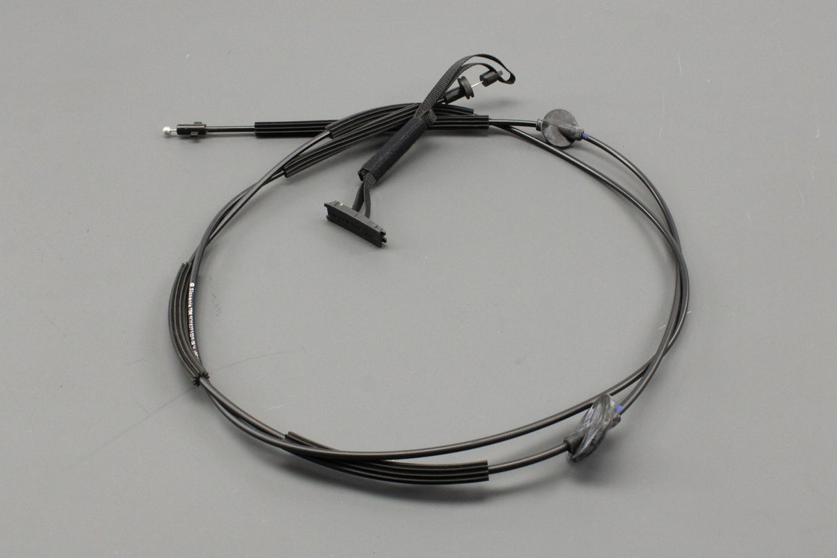 VW Beetle Cabrio 2013-19 rear boot lid release cable (RHD) 5C2827532D 82V