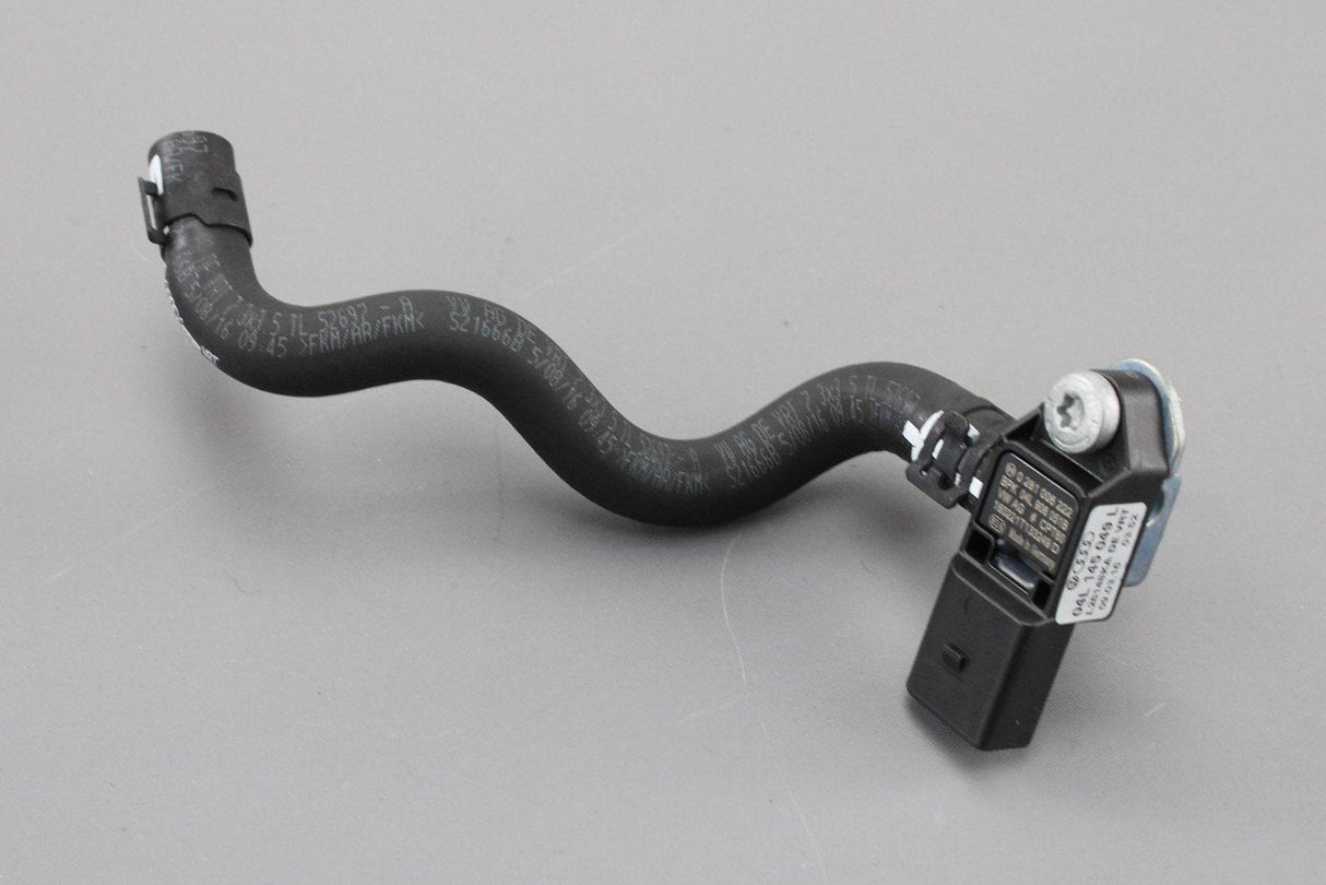 VW Audi Skoda SEAT Boost pressure sensor with hose 1.6 2.0TDI 04L145049L