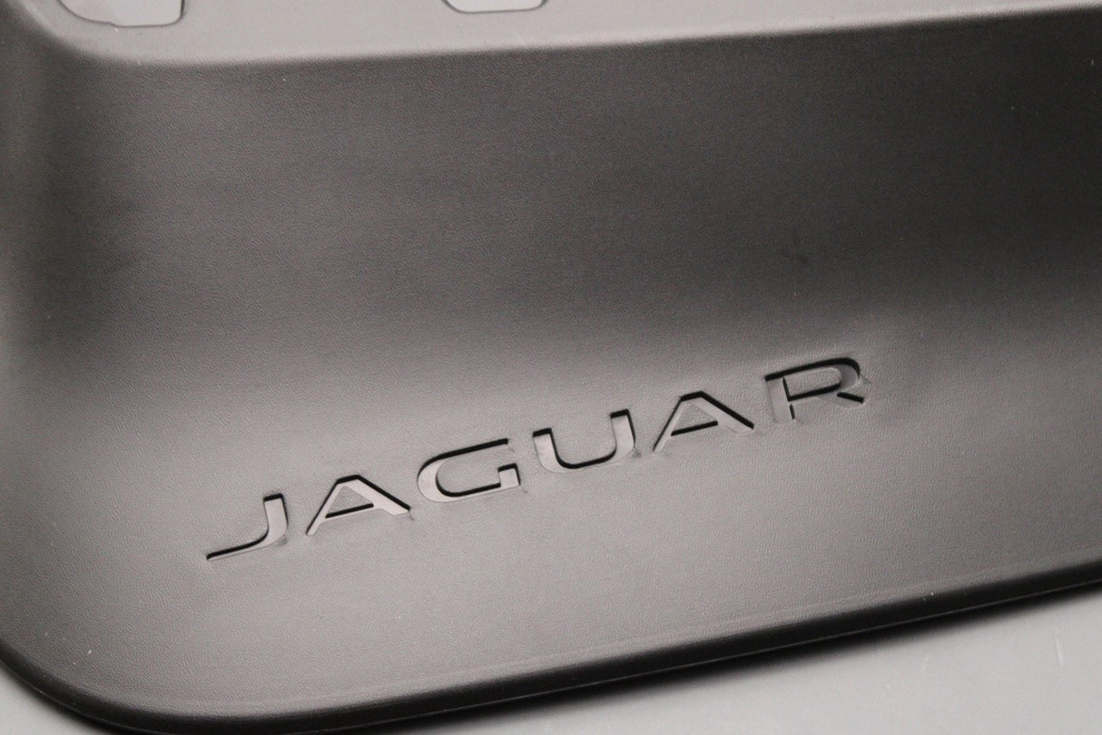 Jaguar F-Pace SVR 2016-on mud flaps (rear) T4A27268