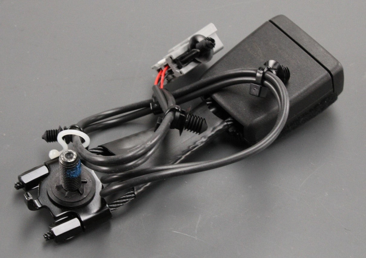 Land Rover Range Rover 2022-on illuminated seat belt buckle LR160915