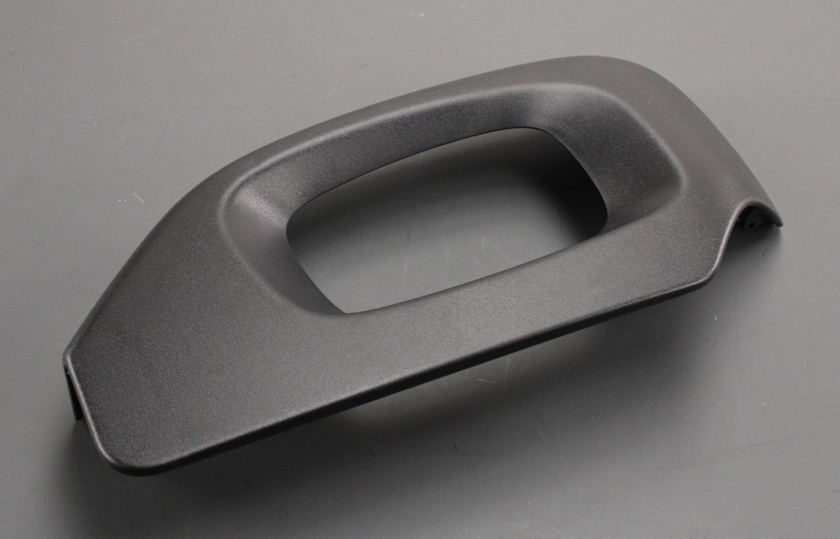 Range Rover Sport 2014-2022 seat cushion trim (front right) LR042204