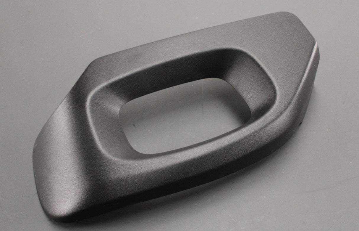 Range Rover Sport 2014-2022 seat cushion trim (front right) LR042204