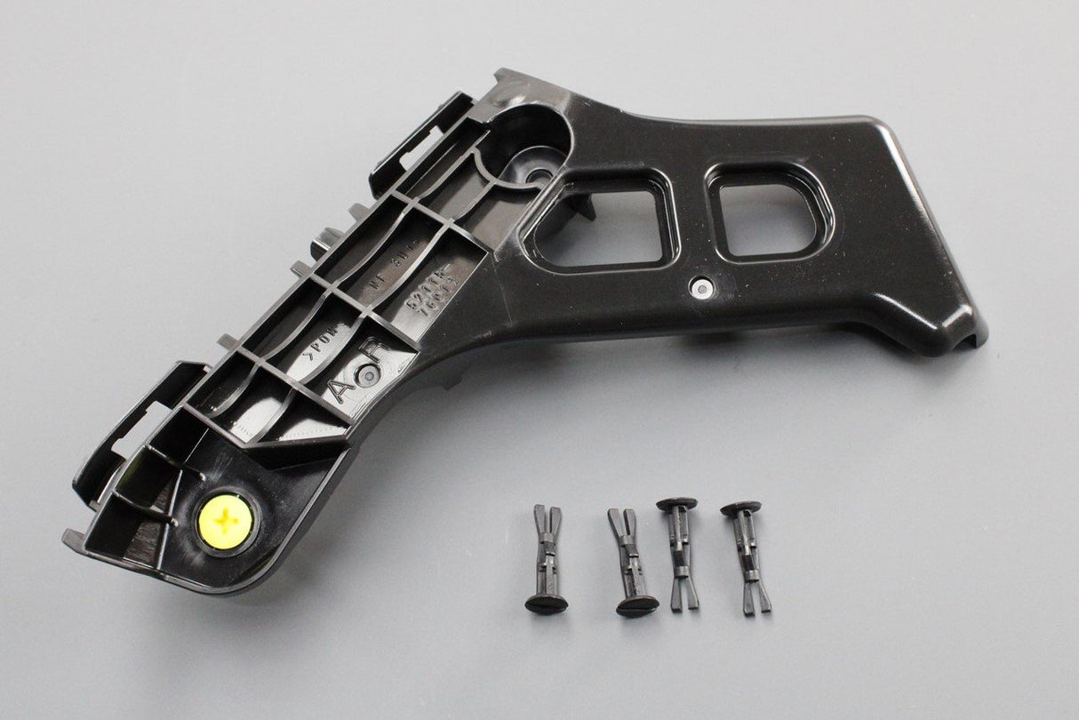 Lexus CT200H 2010-on bumper support (front right) 52115-76011