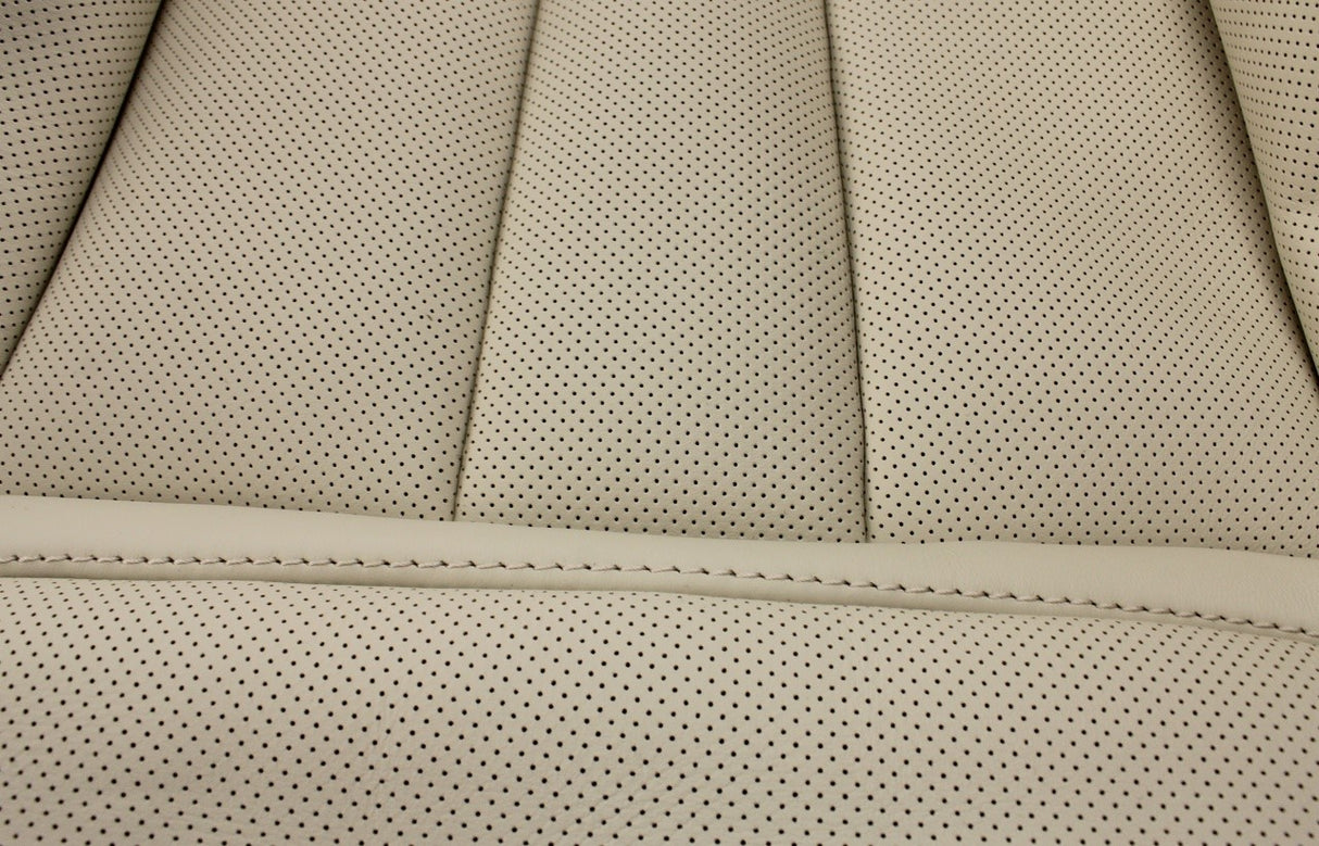 Range Rover 2022-on front seat backrest cover (right) LR150238