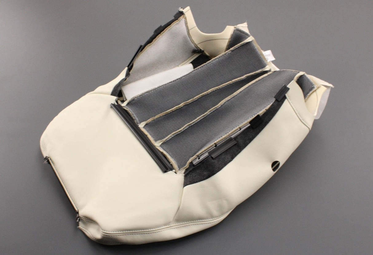 Range Rover 2022-on front seat backrest cover (right) LR150238