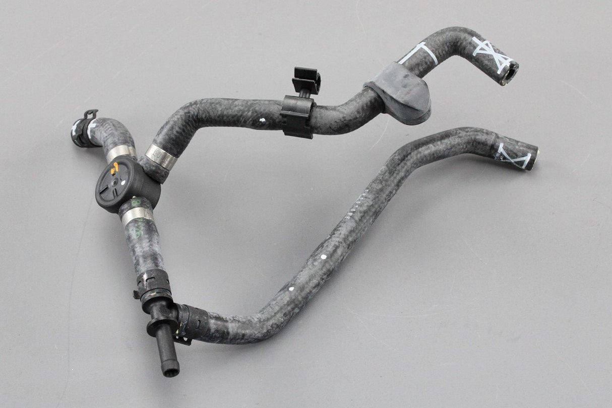 VW Transporter Caravelle Cali T6 coolant hoses with valve 7E0122447N