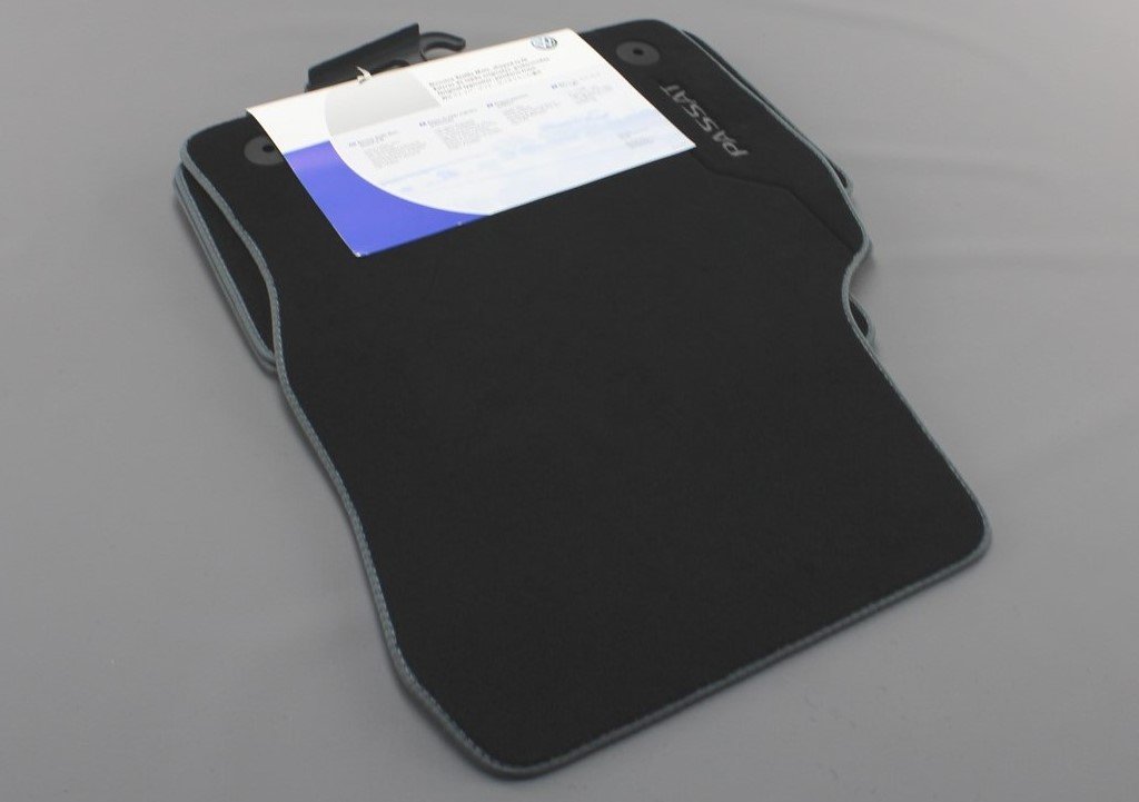 VW Passat B8 2015-2021 premium carpet floor mat set (RHD) 3G2061270 WGK