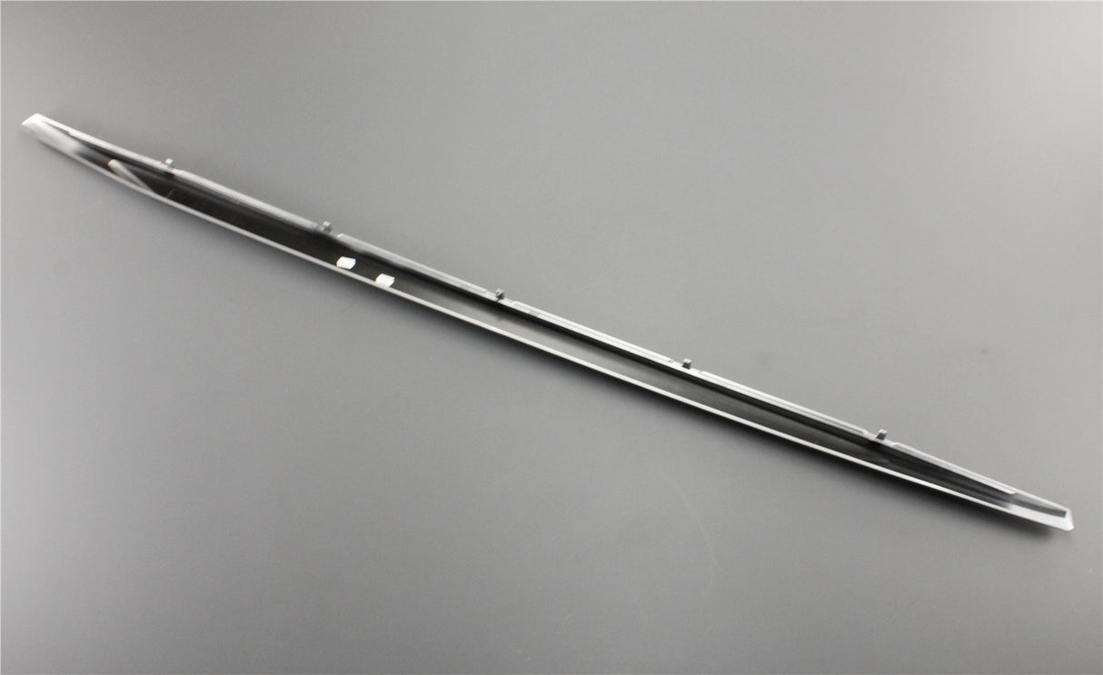 Audi S3 2021-on side member skirt trim (silver) 8Y0853860 16P